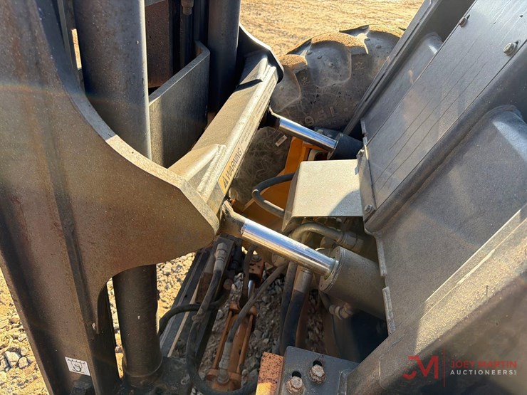 2018-case-586h-image-7