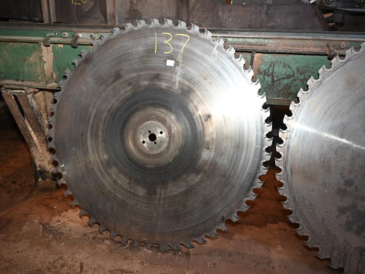 #137-•-56"-circle-saw-image-1