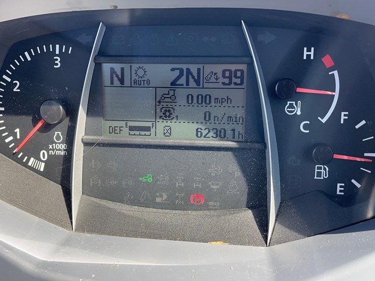 2016-kubota-m6-131-image-66