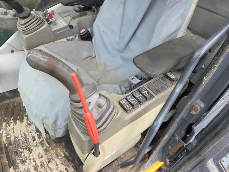 deere-470g-lc-image-53