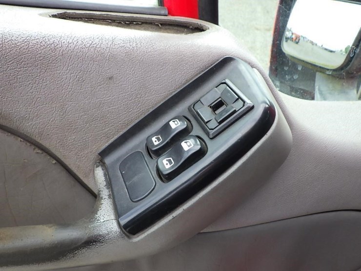 2006-peterbilt-387-image-29