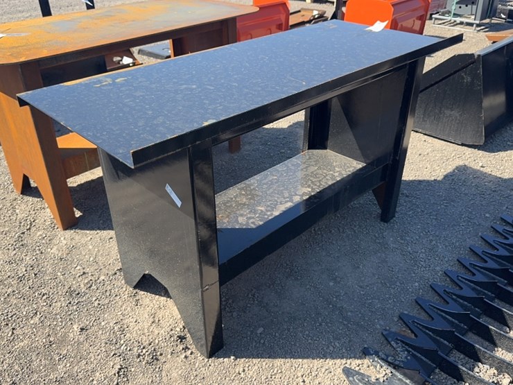 #1036-•-60"-metal-work-bench-image-3