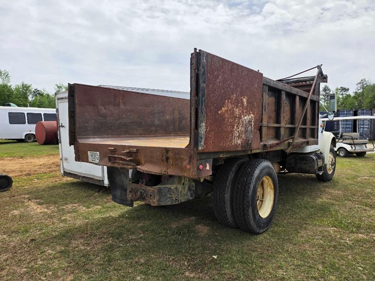 1992-international-4900-image-3