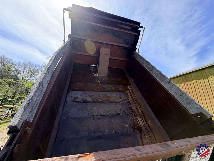 2007-international-7400-image-89