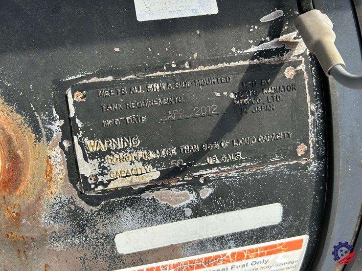 2013-ud-ud3300-s/a-garbage-truck-image-35