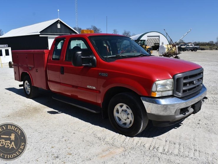 2003-ford-f250-xl-image-12