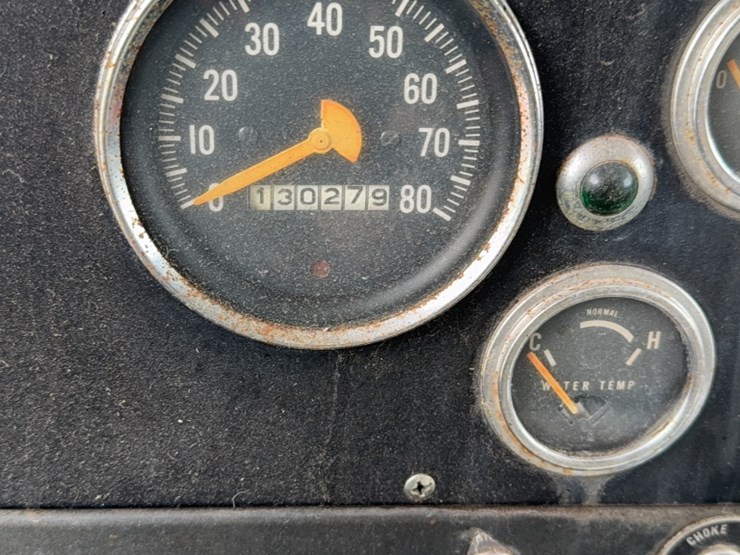 1967-international-loadstar-image-18