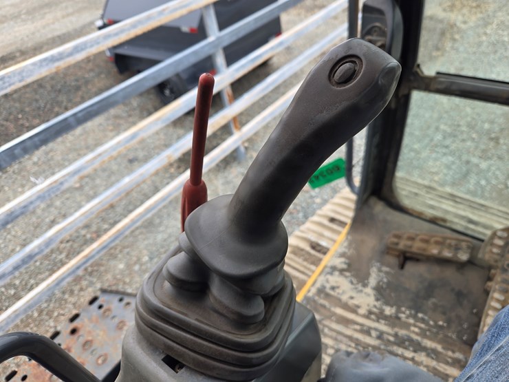 deere-470g-lc-image-58