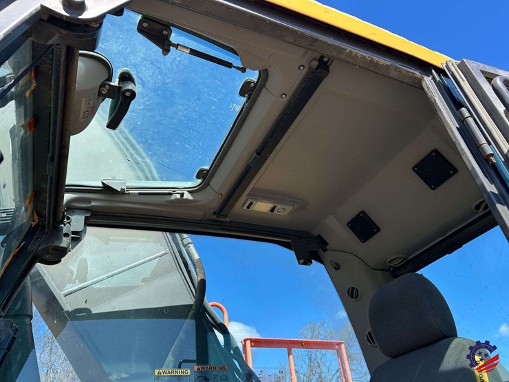 2018-volvo-ec220el-image-96