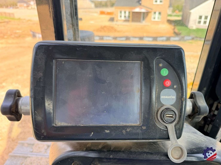 2018-komatsu-d51exi-24-image-42