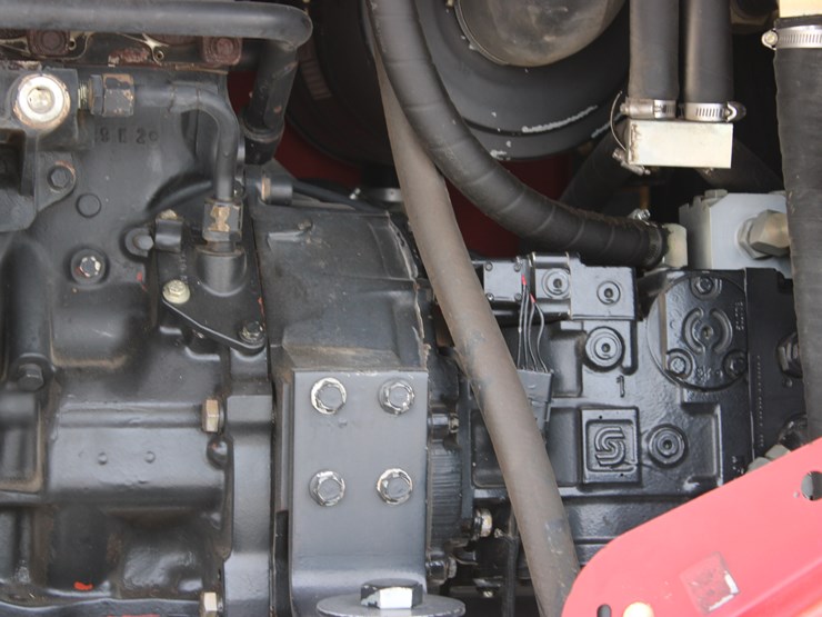 case-ih-wdx1701-image-62