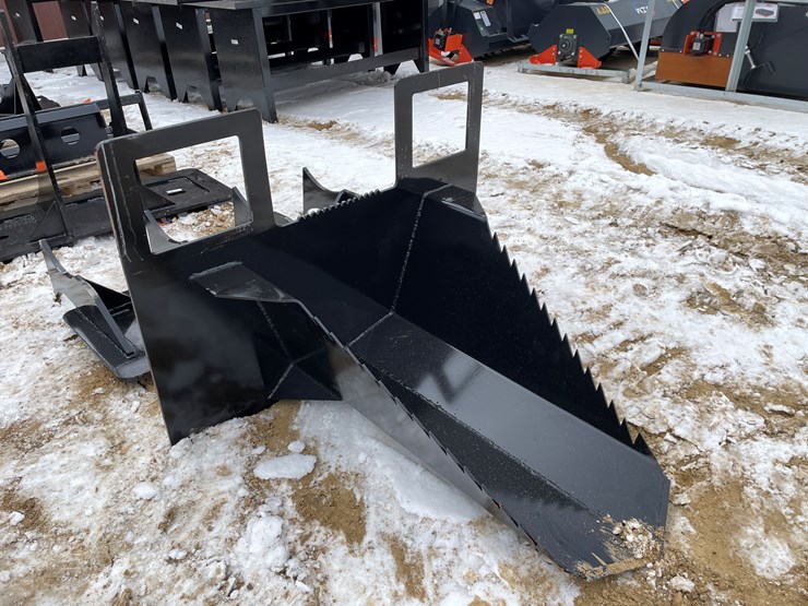 #2014-•-skid-steer-mount-tree-spade-bucket-image-3