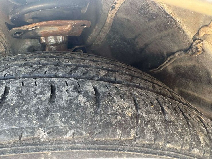 2015-honda-civic-4-door-sedan-(249,847-miles)-image-24