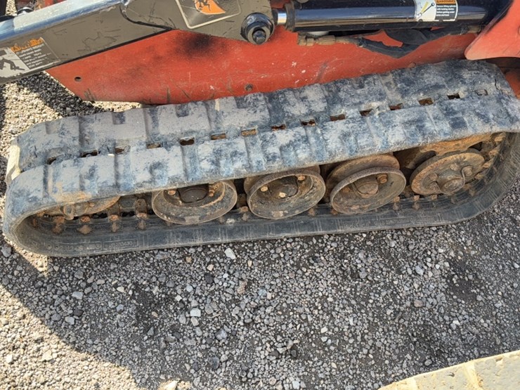 ditch-witch-sk755-image-11