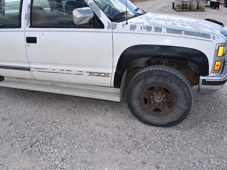 1993-chevrolet-silverado-3500-image-54