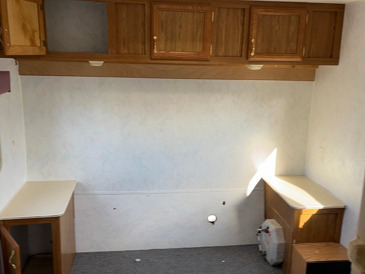 1997-gulf-stream-camper/office-image-35