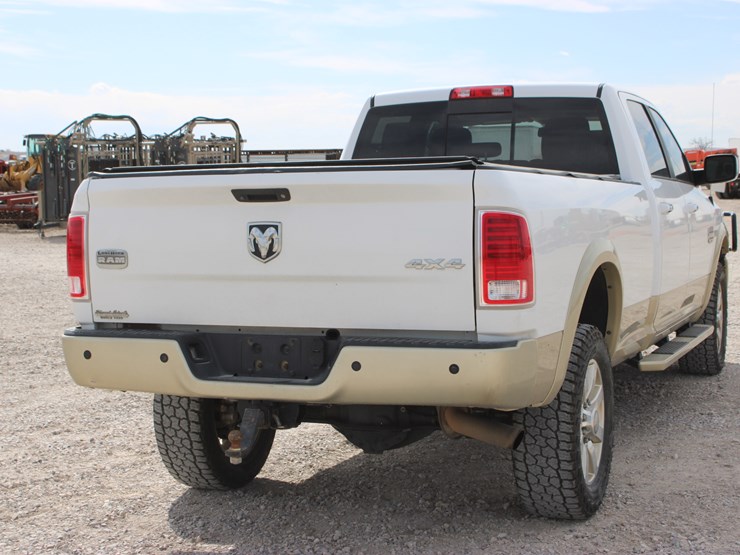 2015-ram-2500-laramie-longhorn-image-9