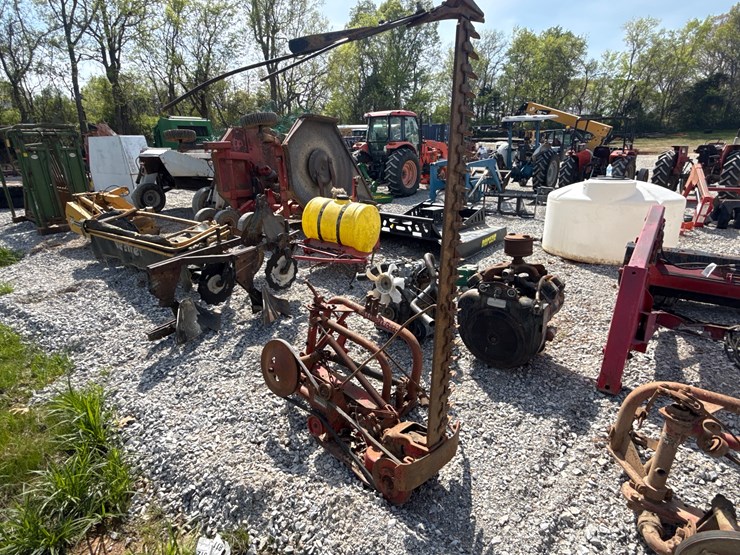 massey-ferguson-41-image-2