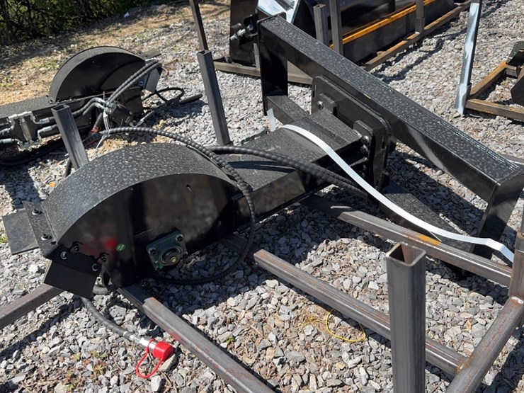 #6075-•-future-skid-steer-stump-grinder-image-4