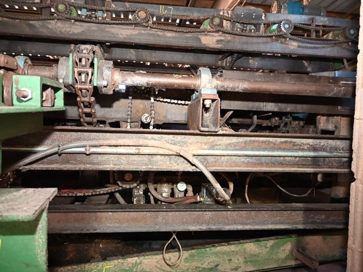 #138-•-roll-case-with-pop-up-transfers-image-16