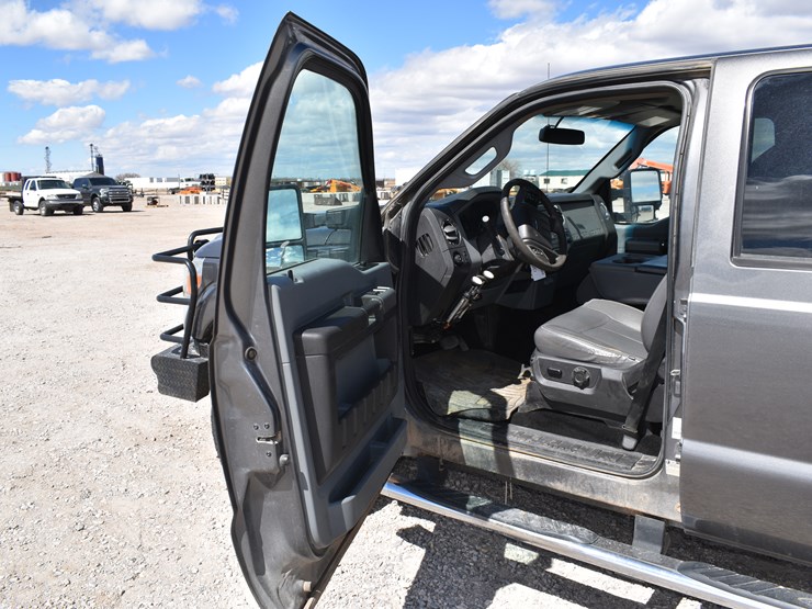 2013-ford-f250-xlt-image-21