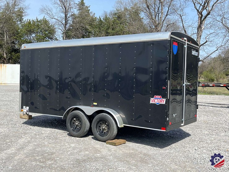 2023-interstate-west-victory-t/a-16’-enclosed-tag-trailer-image-3