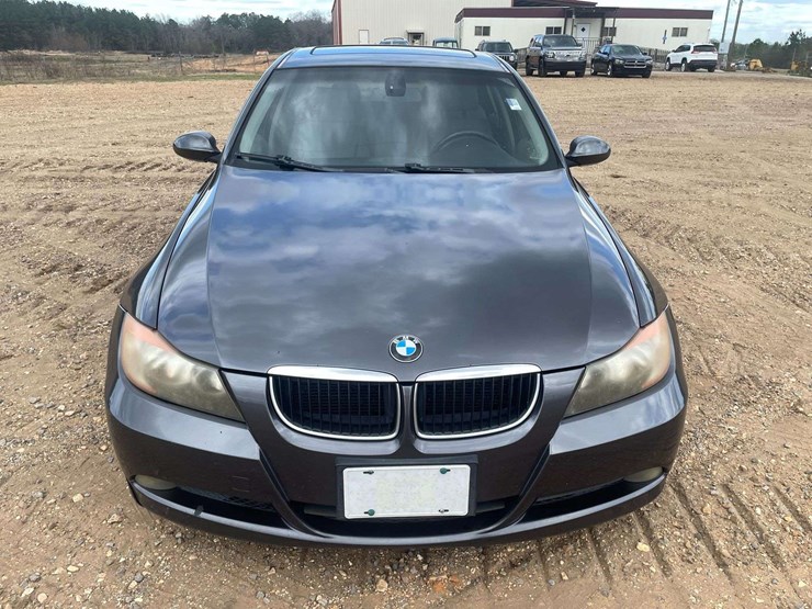 2006-bmw-325i-4-door-sedan-(178,642-miles)-image-5