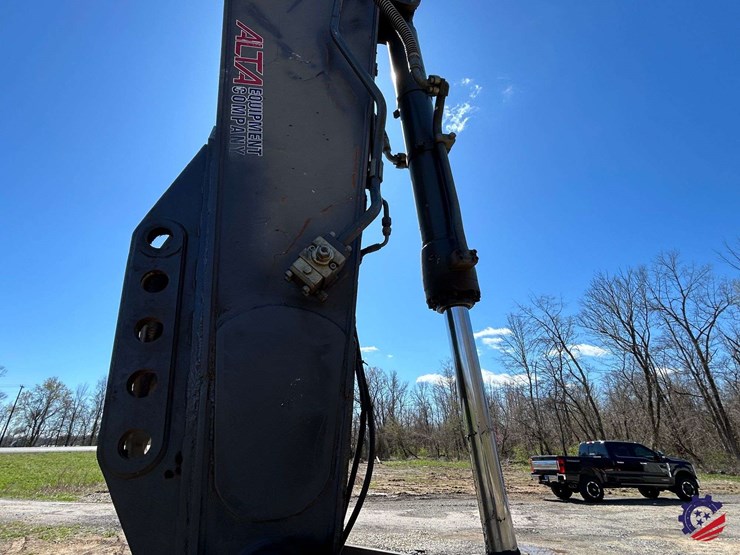 2018-volvo-ec220el-image-19