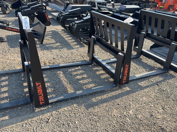 #2080-•-trubilt-42"-skid-steer-pallet-forks-image-1