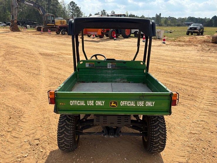 john-deere-gator-image-6
