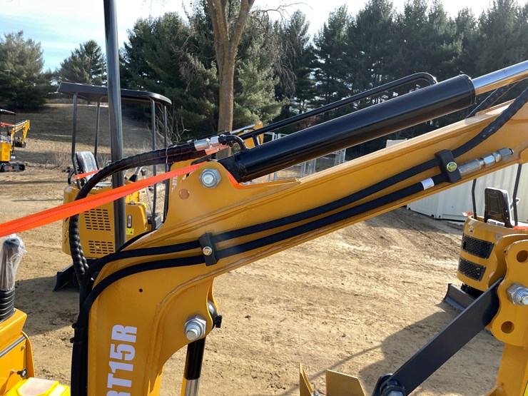 #1035-•-new-ats-rt15r-mini-excavator-image-25
