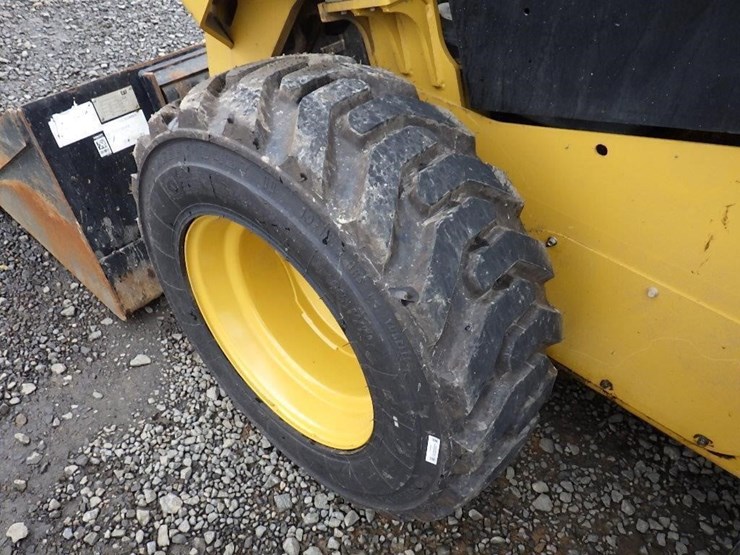 2020-caterpillar-226d3-image-25