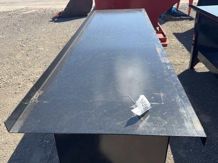 #1019-•-90"-metal-work-bench-image-2