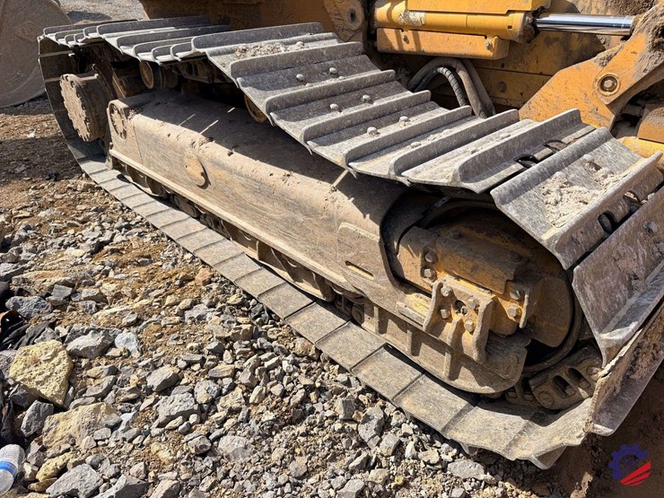 2018-komatsu-d51exi-24-image-9