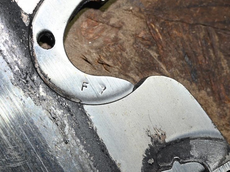 #125-•-56"-circle-saw-image-2