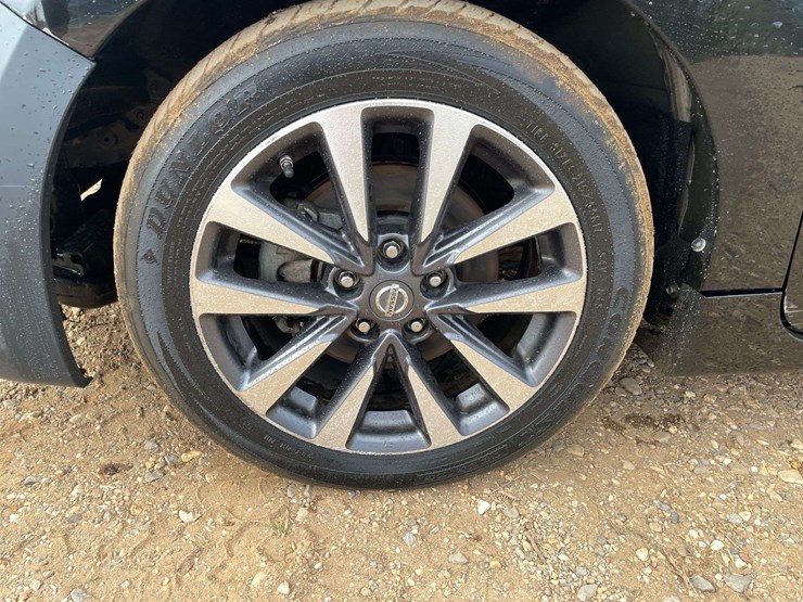 2017-nissan-altima-4-door-sedan-(213,376-miles)-image-19