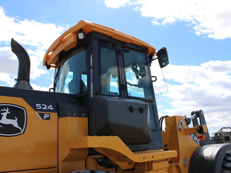 2021-deere-524p-image-80