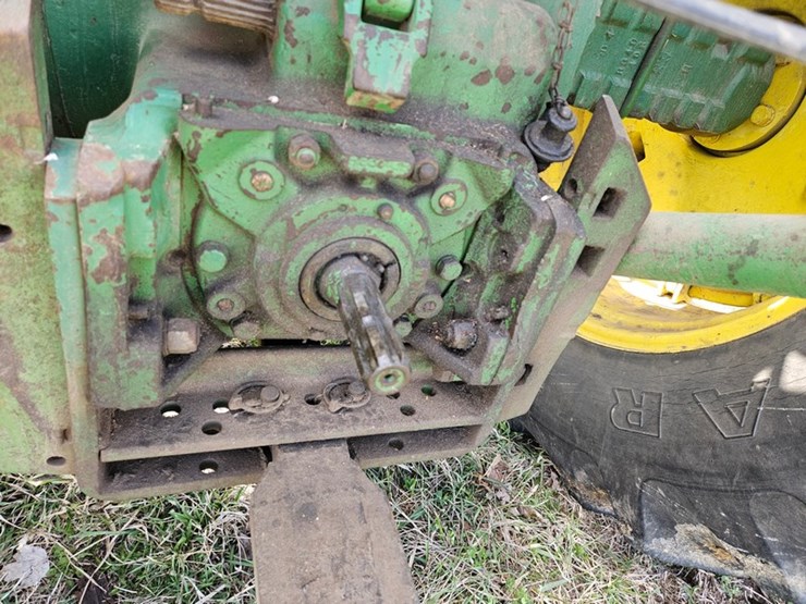 john-deere-4020-image-16
