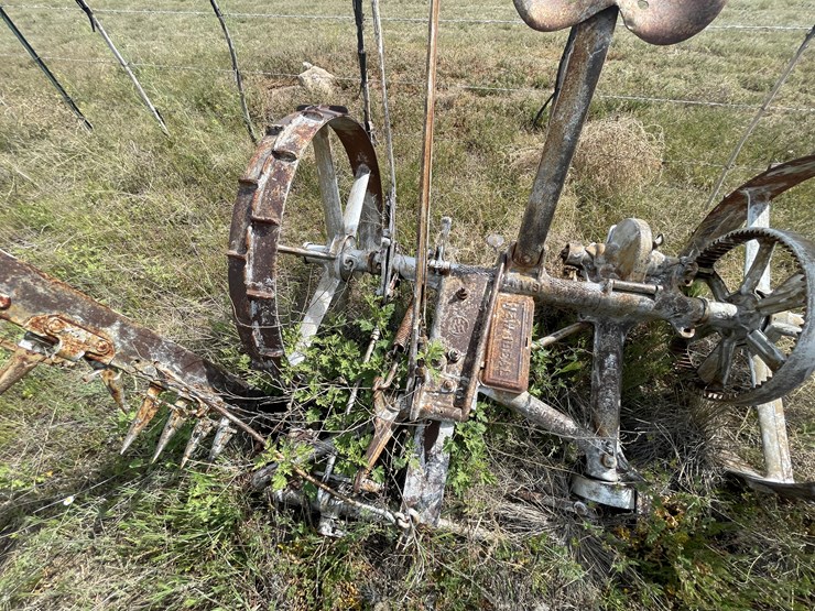 #4081-•-new-idea-sickle-mower-image-10