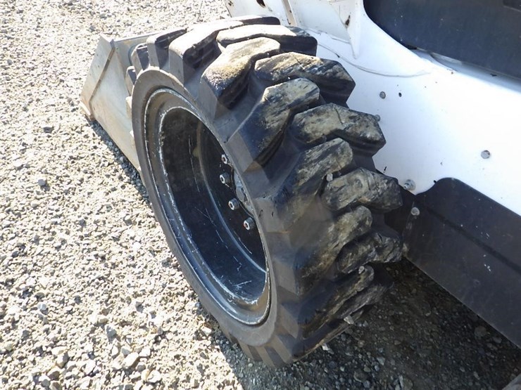 2020-bobcat-s550-image-17