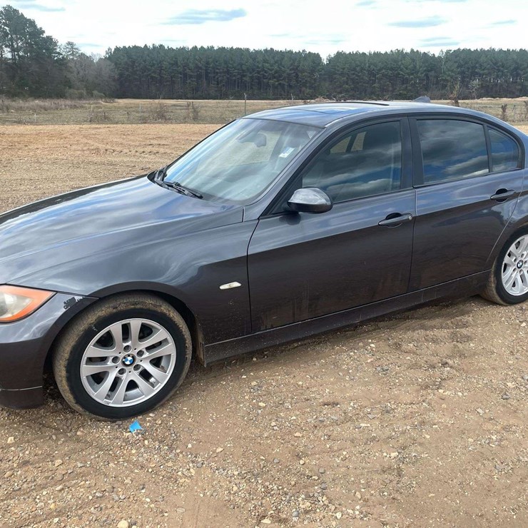 2006 BMW 325i 4 Door Sedan (178,642 Miles)