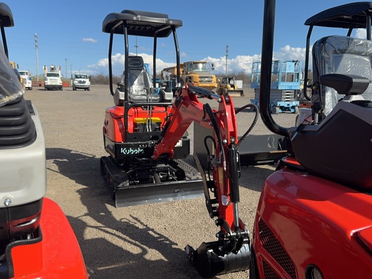 #1095-•-2025-tpm-22k-mini-excavator-image-2