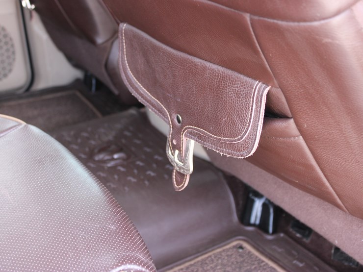 2015-ram-2500-laramie-longhorn-image-32