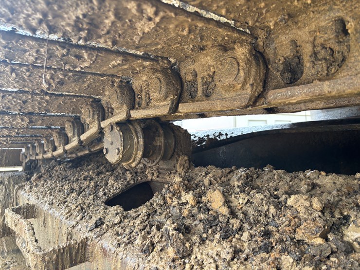 2001-komatsu-pc200-lc-image-78