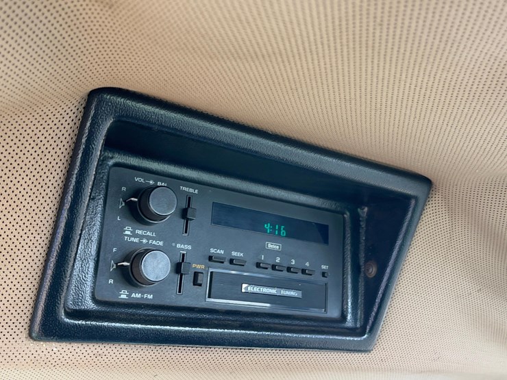 john-deere-8760-image-36