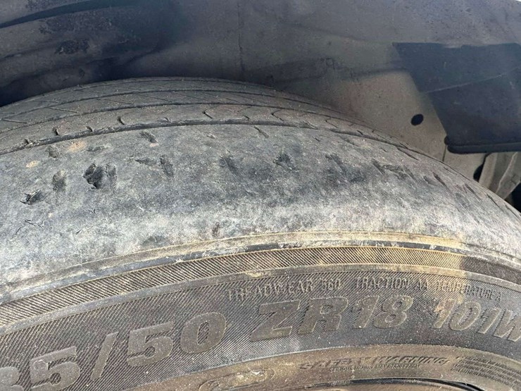 2016-buick-lacrosse-leather-fwd-4d-sedan-3.6-6cyl.-gasoline-(137,344-miles)-image-16