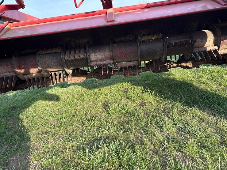 new-holland-h7330-image-3