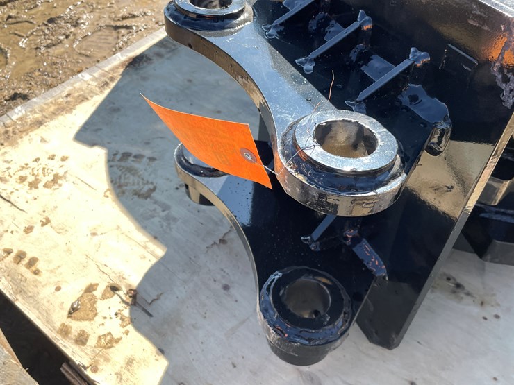 caterpillar-307-image-7