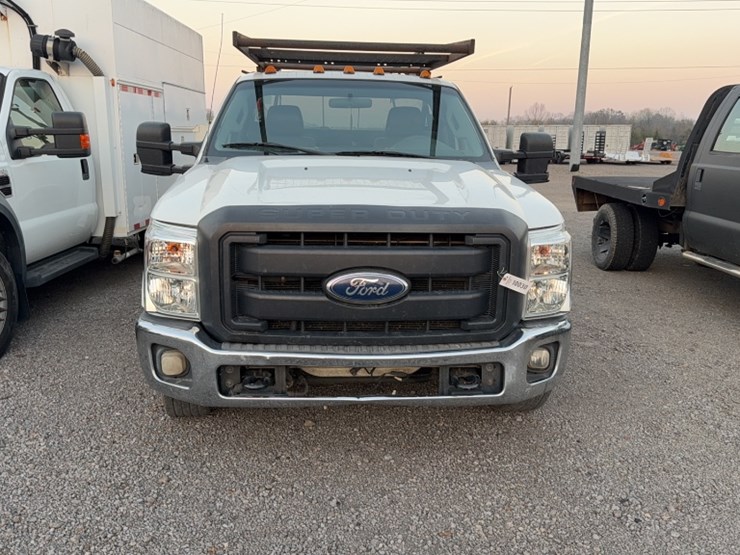 2011-ford-f350-image-2