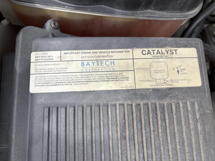 2011-chevrolet-2500-image-8